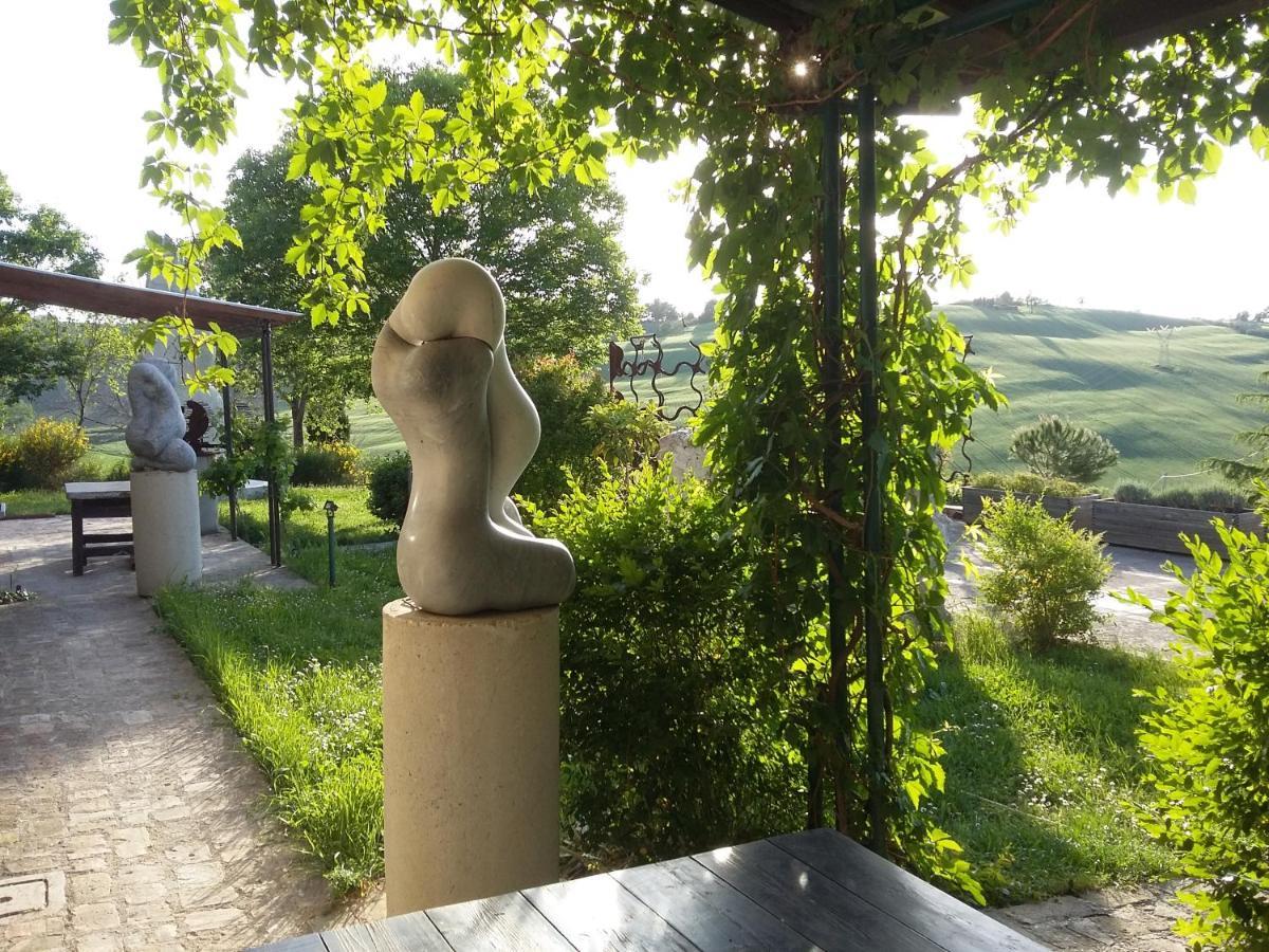 "La Casa Degli Ulivi Art B&B" Trecastelli Exterior foto